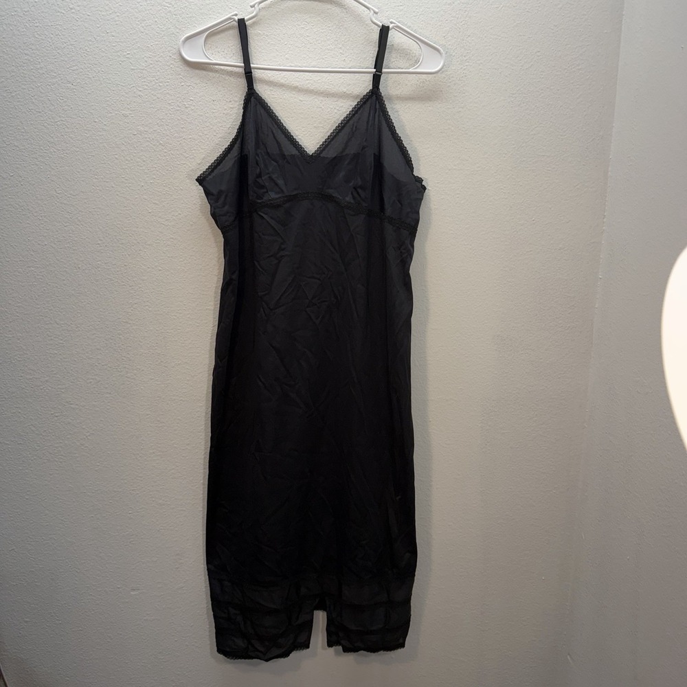VTG 80s-90s Slip Dress 38 Tall Babydoll Lorraine‎ Nightgown Midi Black Lace Trim